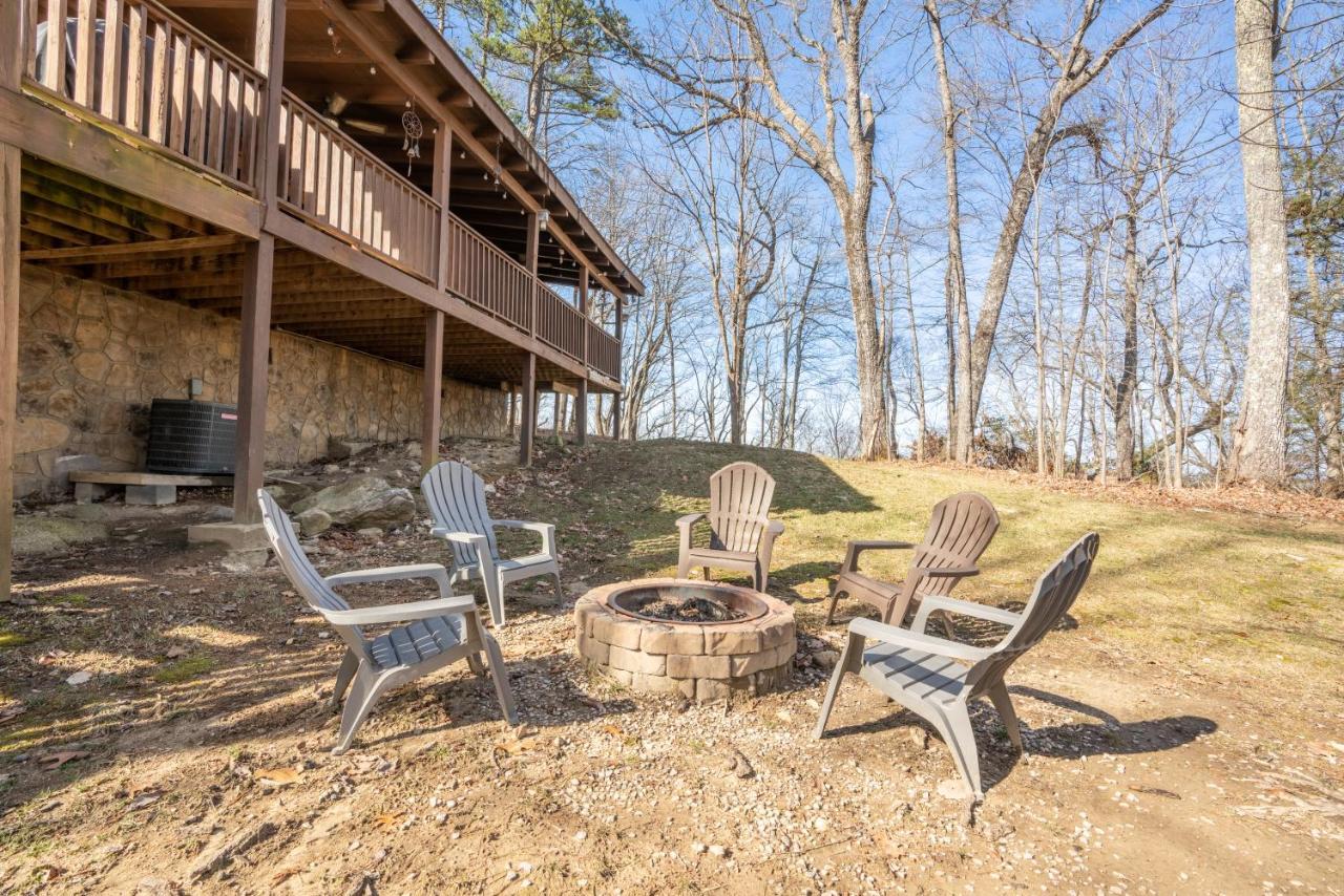 Comfort Cabin Bearway To Heaven W Private Hot Tub Pigeon Forge Exterior foto